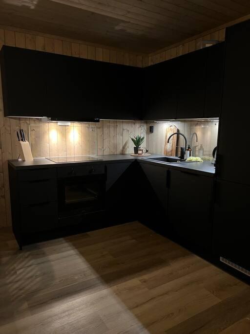 Skaidi Lodge - Modern Cabin Luxury - 6 Beds Hammerfest Eksteriør billede