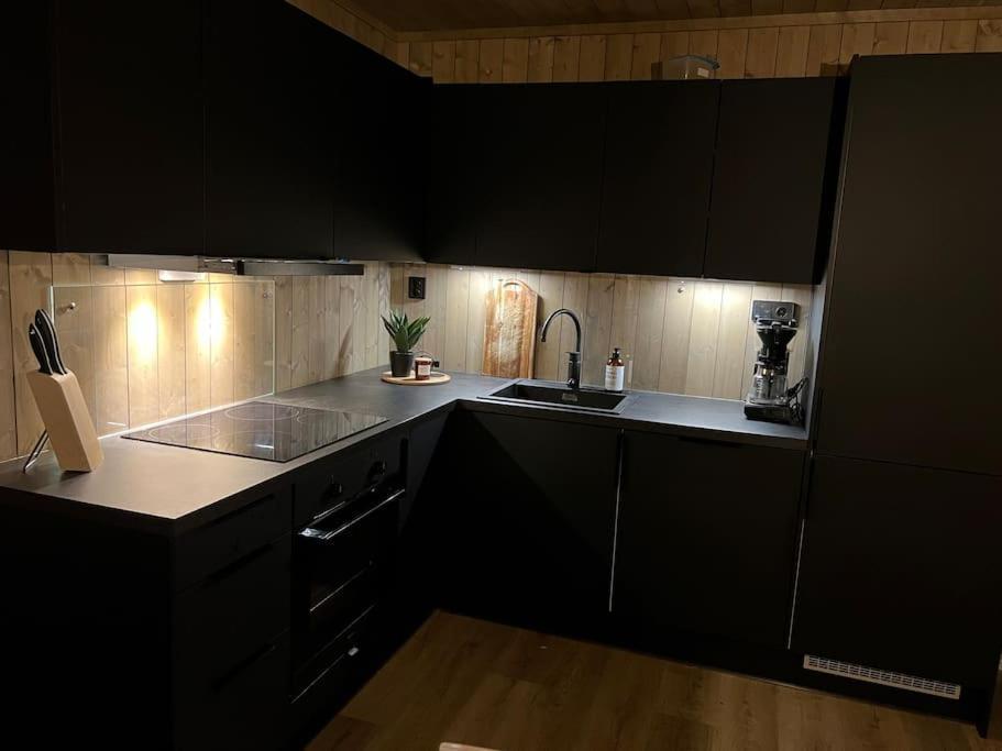 Skaidi Lodge - Modern Cabin Luxury - 6 Beds Hammerfest Eksteriør billede