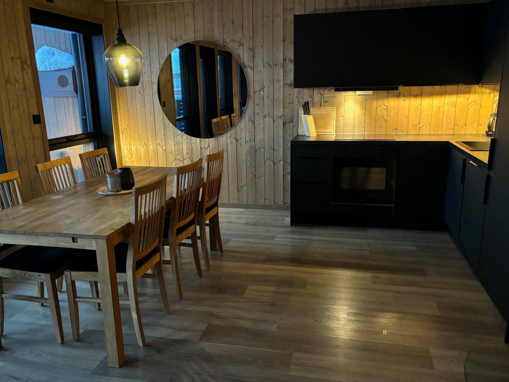 Skaidi Lodge - Modern Cabin Luxury - 6 Beds Hammerfest Eksteriør billede